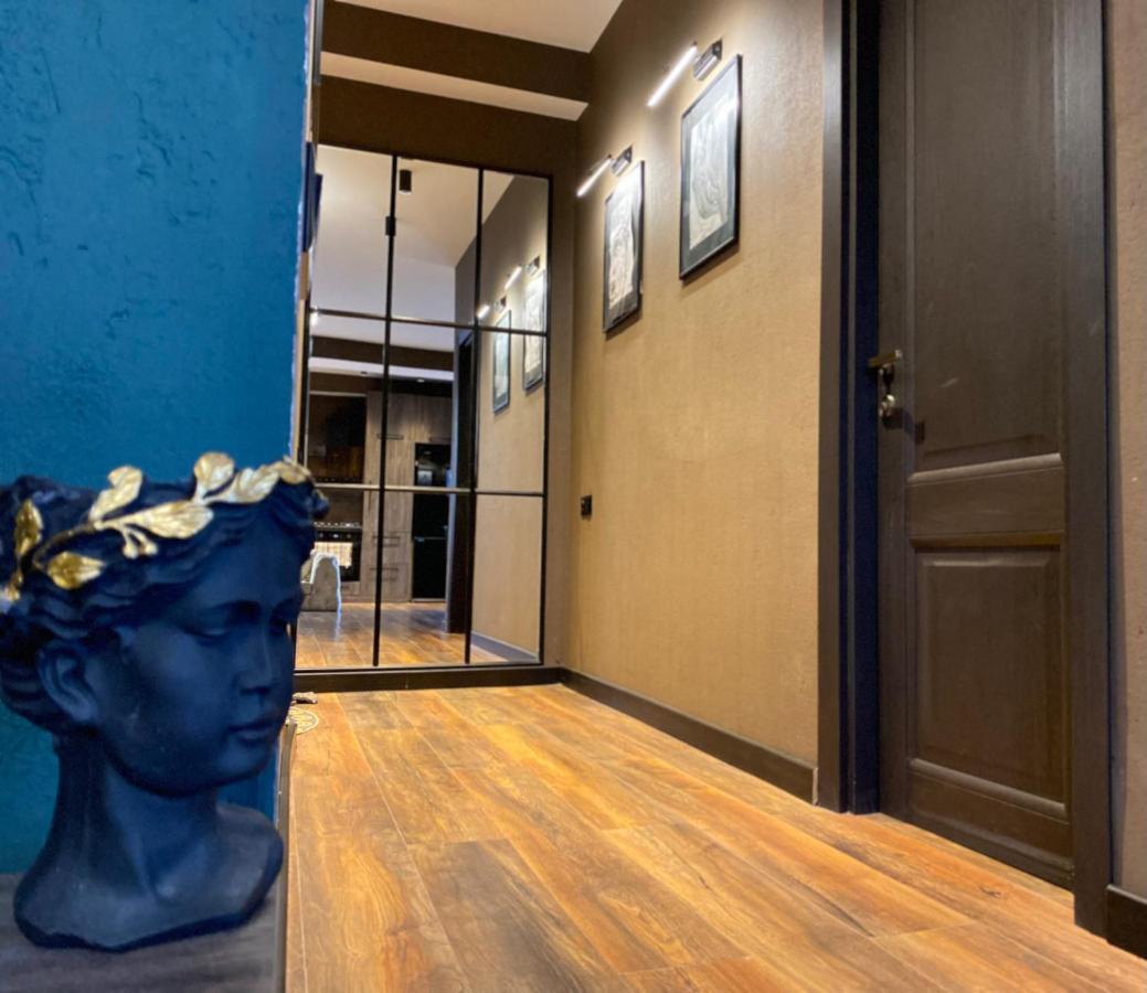 New Apartment With Terrace Tbilisi Ngoại thất bức ảnh
