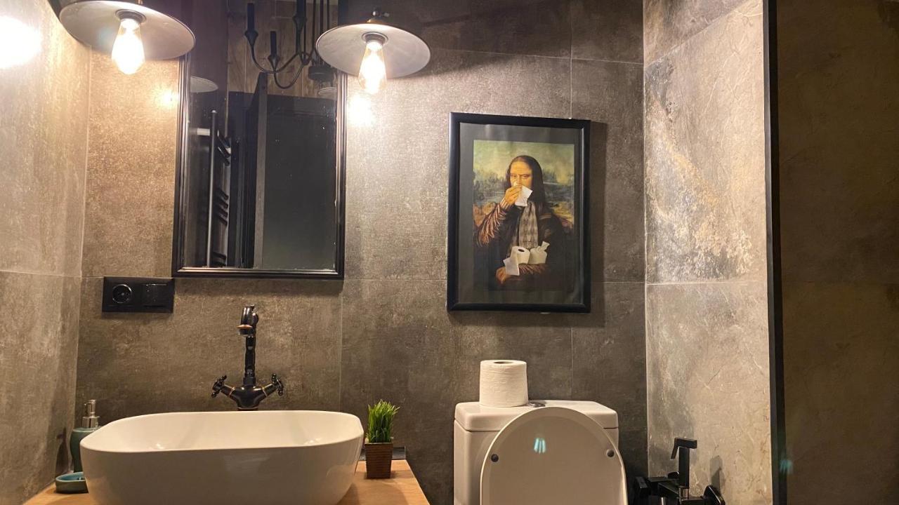 New Apartment With Terrace Tbilisi Ngoại thất bức ảnh